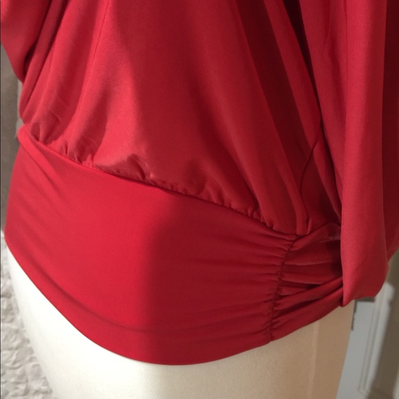 VENUS Silky Red Hip Hugging Long Sleeve Blouse - Picture 4 of 8